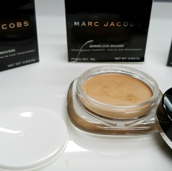 Marc Jacobs Marvelous Mousse - Picture 5 of 7